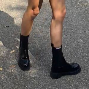 Zara Chelsea Platform Black Boot 38